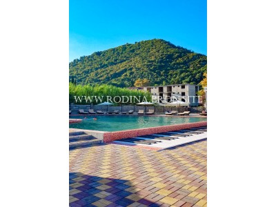  Отель «Родина»| Бассейн| Абхазия, Гудаутский район, Новый Афон
